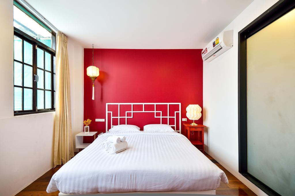 The Rommanee Classic Guesthouse Phuket Room photo