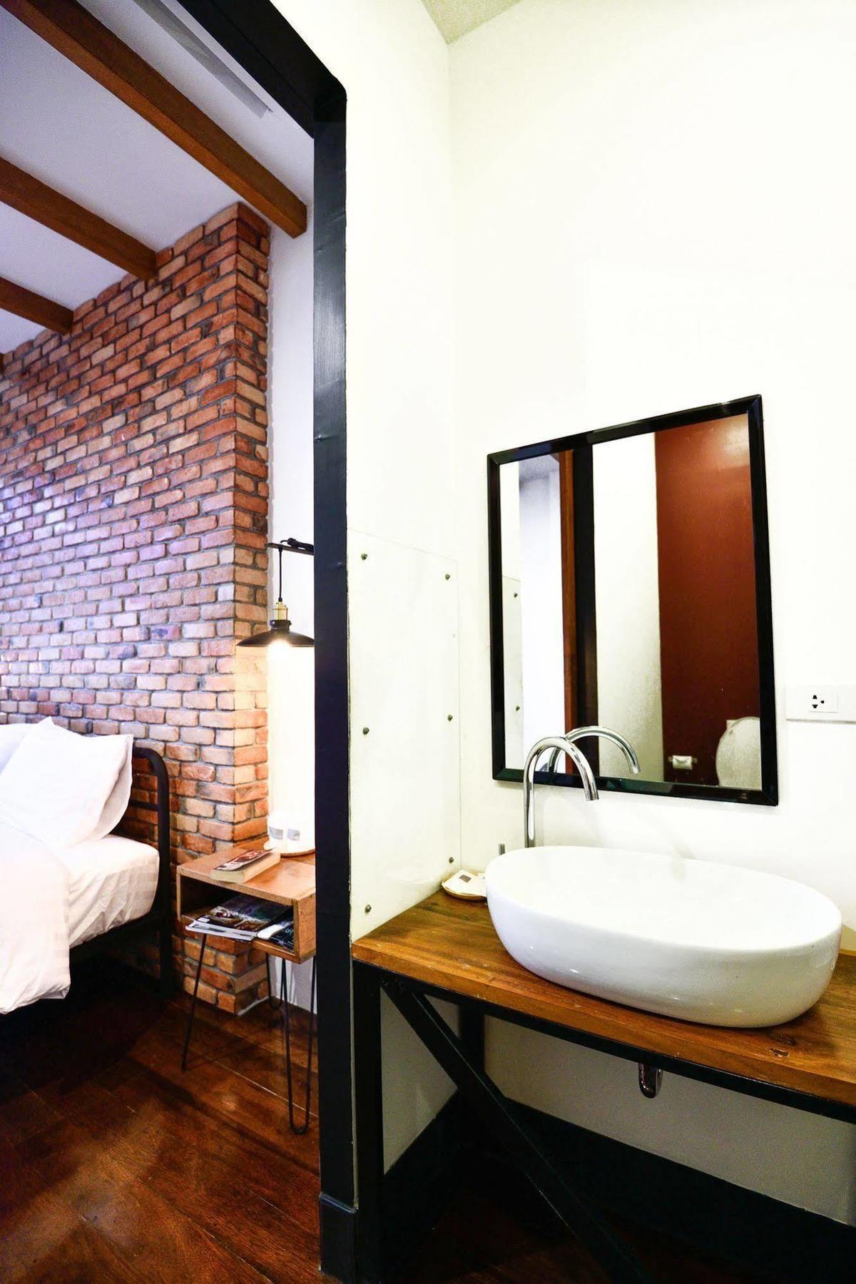 The Rommanee Classic Guesthouse Phuket Exterior photo