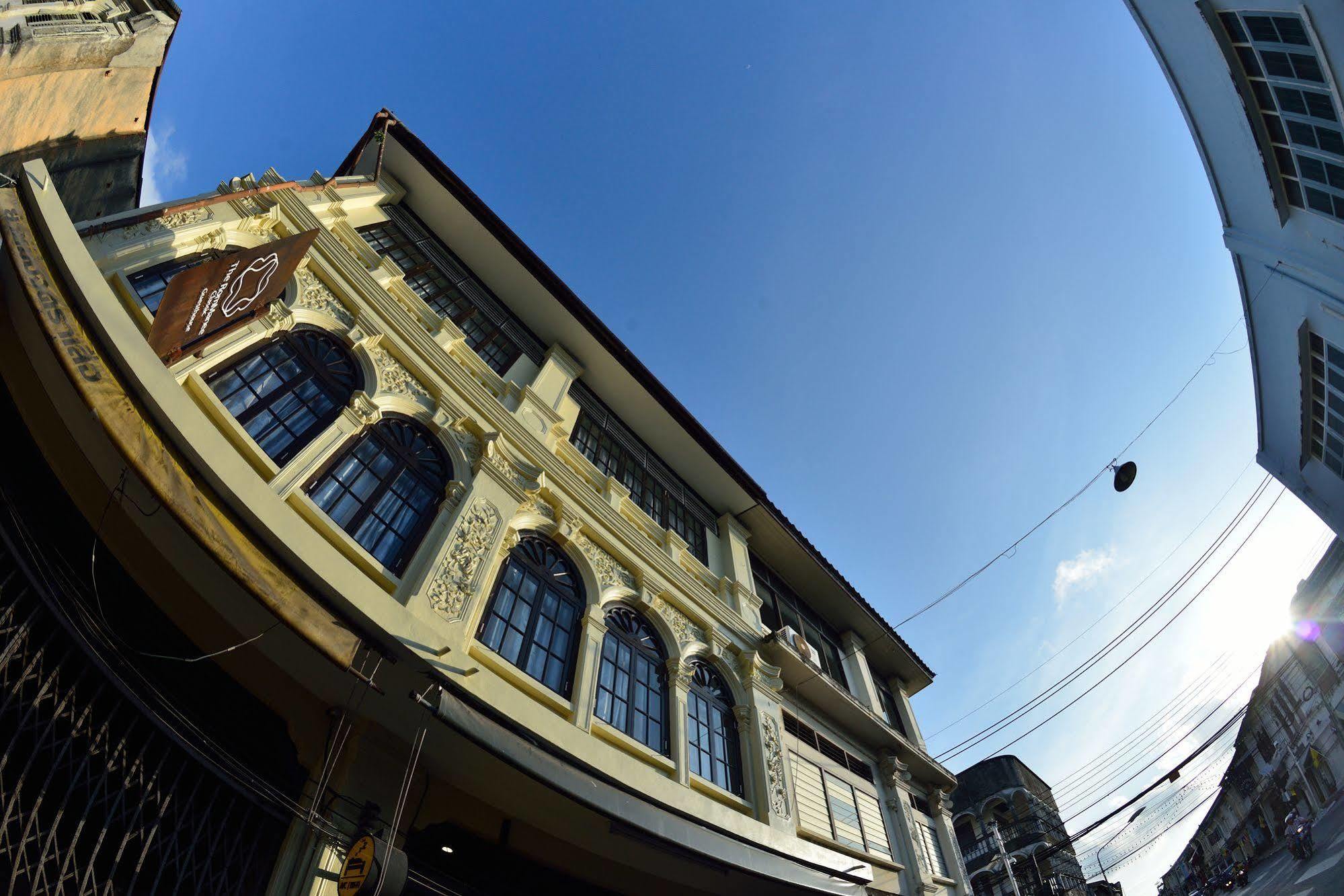 The Rommanee Classic Guesthouse Phuket Exterior photo