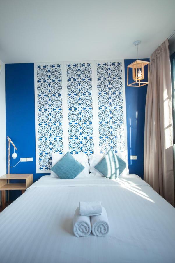 The Rommanee Classic Guesthouse Phuket Exterior photo